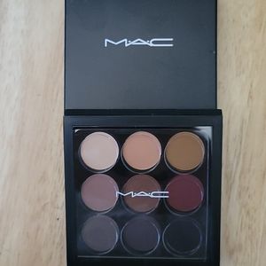 MAC cosmetics,  Matte eye shadows ×9